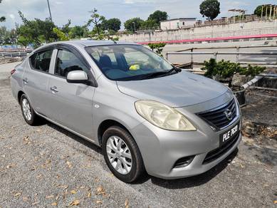 Nissan Almera E in Simpang Ampat, PNG