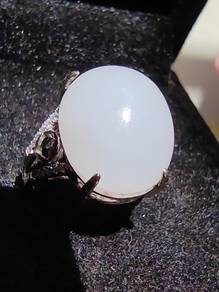 Giok Jadeite Jed Burma Lavender Ungu Gred A Alami