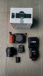 Sony ZVE-10 Fullbox & Free Gift