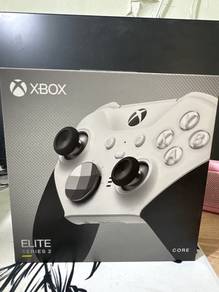 Xbox Elite Series 2 n Xbox Robot White