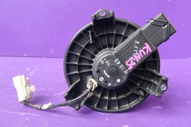 TOYOTA HILUX Kun25 BLOWER MOTOR