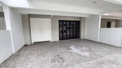 3-storey Terraced House For Rent in Sepang,SGR