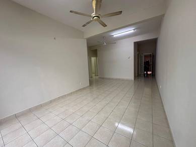 Apartment For Rent in Taman LTAT
