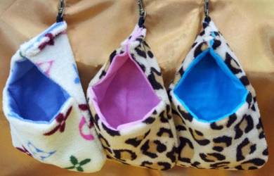 Hanging Pouch for Sugar Glider