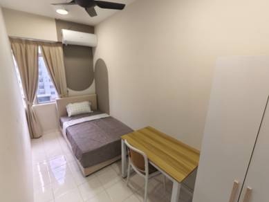 Room in Bandar Utama, SGR