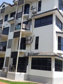 Condominium For Sale in Grace Ville