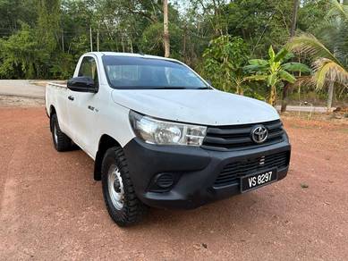 Toyota Hilux VNT in Rantau Panjang, KTN