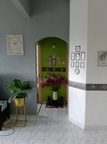 Room in Butterworth, PNG