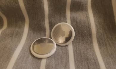 Apple AirTag x2 – Used 