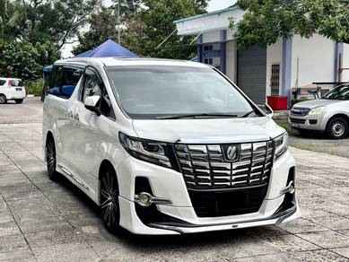 Toyota Alphard  in Johor Bahru, JHR