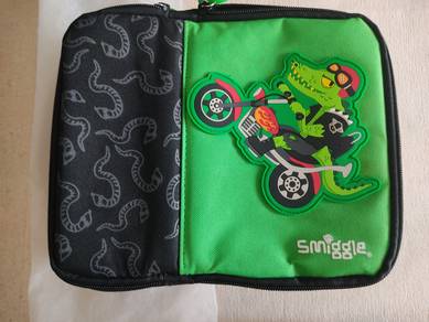 SMIGGLE Big Zip Pencil Case (NEW)