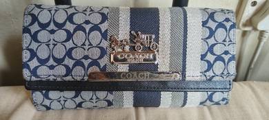  Dompet Coach ni!