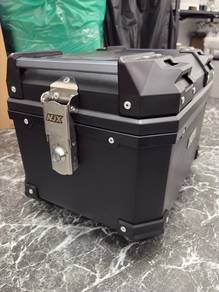 NJX rocky side door 35L for y16zr
