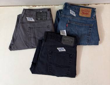 Levi’s Jeans sz 34 Combo:::