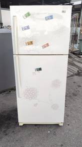 peti ais dua pintu 380liter