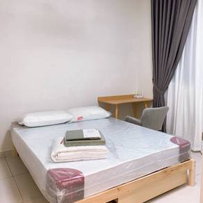Service Residence For Rent in Majestic Maxim
