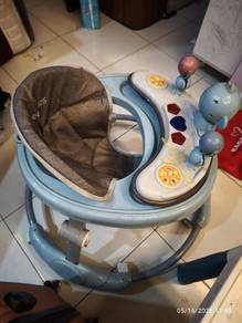 baby walker