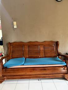 sofa kayu jati