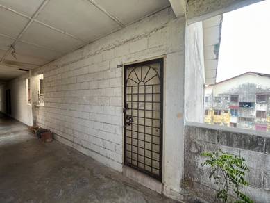 Flat For Sale in Taman Rawang Perdana