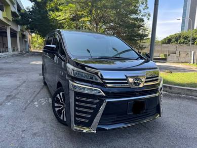 Toyota Vellfire ZG in Damansara, KUL