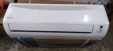 Daikin 1.5hp air cond free install (Used)