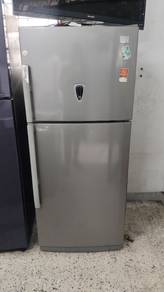 peti ais dua pintu 400liter 
