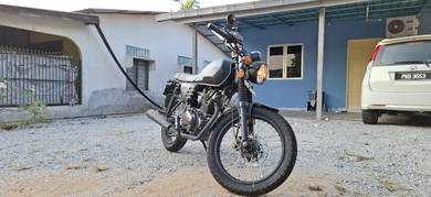 Keeway Caferacer 152