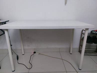 Ikea table. 120x60cm, great condition