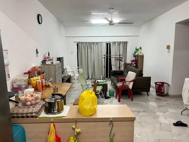 Condominium For Rent in Petaling Indah Condominiums