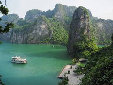 5D4N Hanoi Honeymoon Tour Package