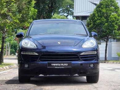 Porsche Cayenne in Greenlane, PNG