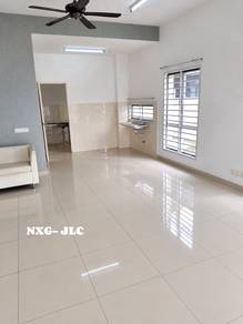 Semi-Detached House For Sale in Setia Alam,SGR