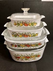 Vintage Corningware Casserole Set (4 Pcs)
