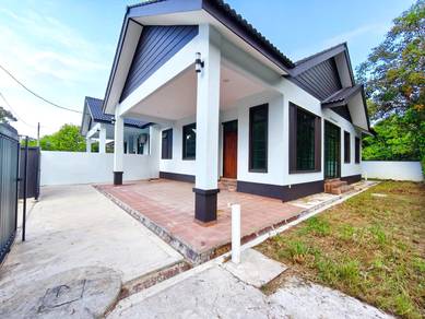 Semi-Detached House For Sale in Kuala Terengganu,TRG
