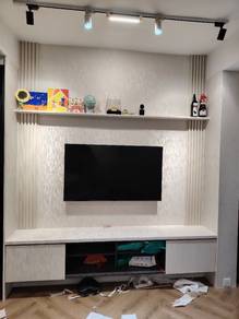 fluted panel and wallpaper