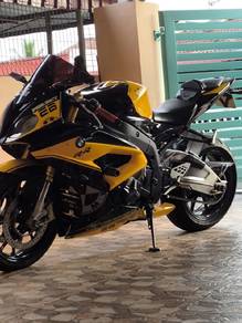 BMW S 1000 RR