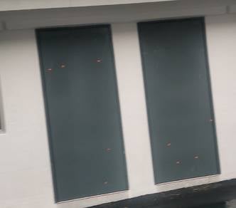 pintu grill belakang 