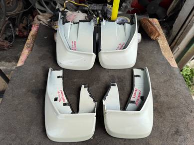 No 13-10-56 Honda Crossroad RT3 Mud Flap
