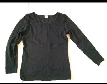 long sleeve t shirt and leggings