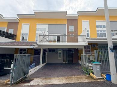 Townhouse For Sale in Durian Tunggal,MLK