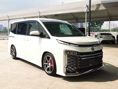 Toyota Voxy S-Z in Gombak, KUL