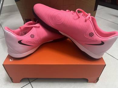 Kasut Futsal Nike