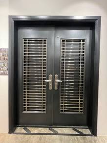 SECURITY DOOR 6x8ft
