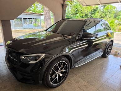 Mercedes Benz GLC300 300 4MATIC AMG LINE in Seremban, NSN