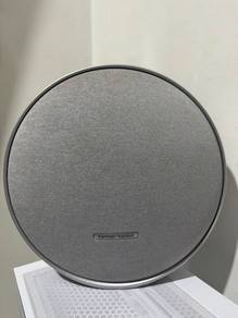 Harman Kardon Onyx Studio 9