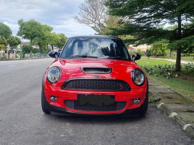 Mini Cooper in Bukit Jalil, KUL