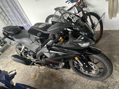 Yamaha R15