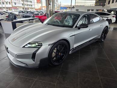 Porsche Taycan TURBO GT WITH WEISSACH PACKAGE in Johor Bahru, JHR