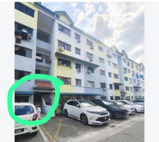 Room in Ulu Tiram, JHR