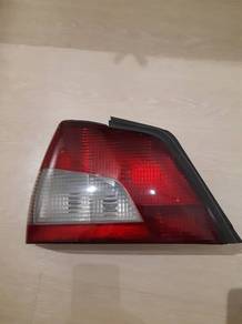 proton waja left side tail lamp